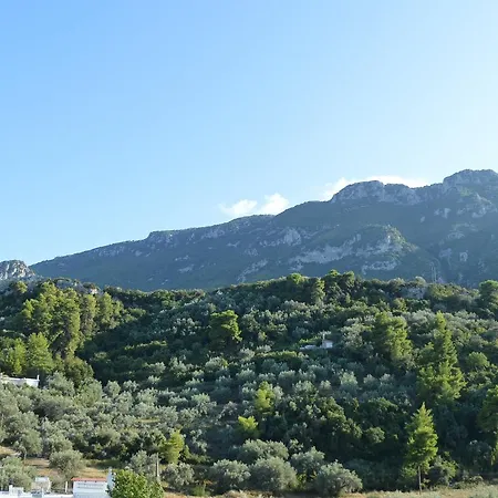 Elpida 3*