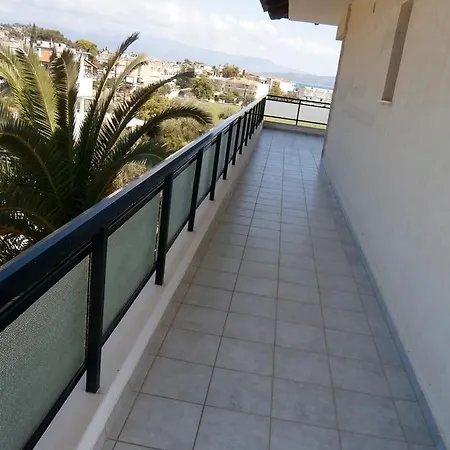 Apart Otel Elpida Kamena Vourla