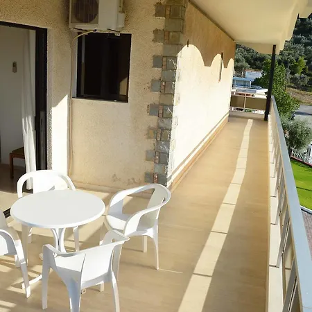 Elpida Apart Otel